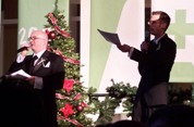 Child's Play Dinner 2007: Jerry and Mike conducting the live auction
